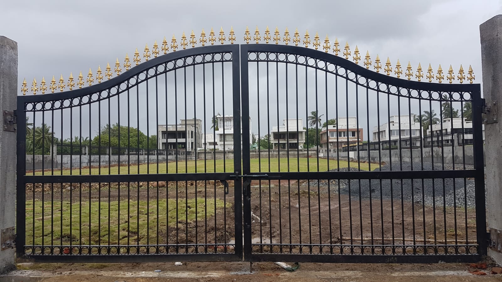 Swing Gate